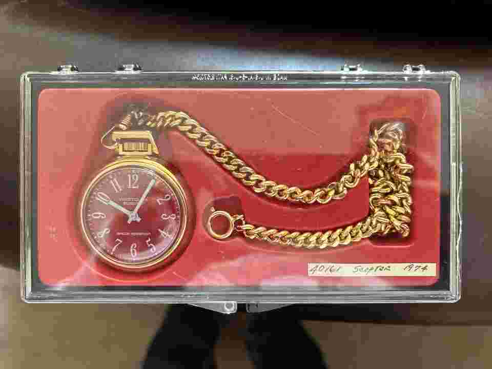 Westclox Scepter Pocket Watch Red Face Salesman Sample 1974 Original Case/Chain
