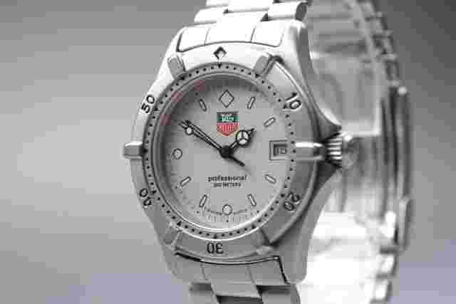 [N MINT] TAGHeuer Professional 962.213-2 Date Qz 200M Men Watch From JAPAN Y457