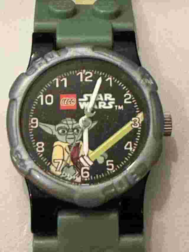 2011 Lego Star Wars Kids Build a WATCH  Used & Assembled New Battery No Extras