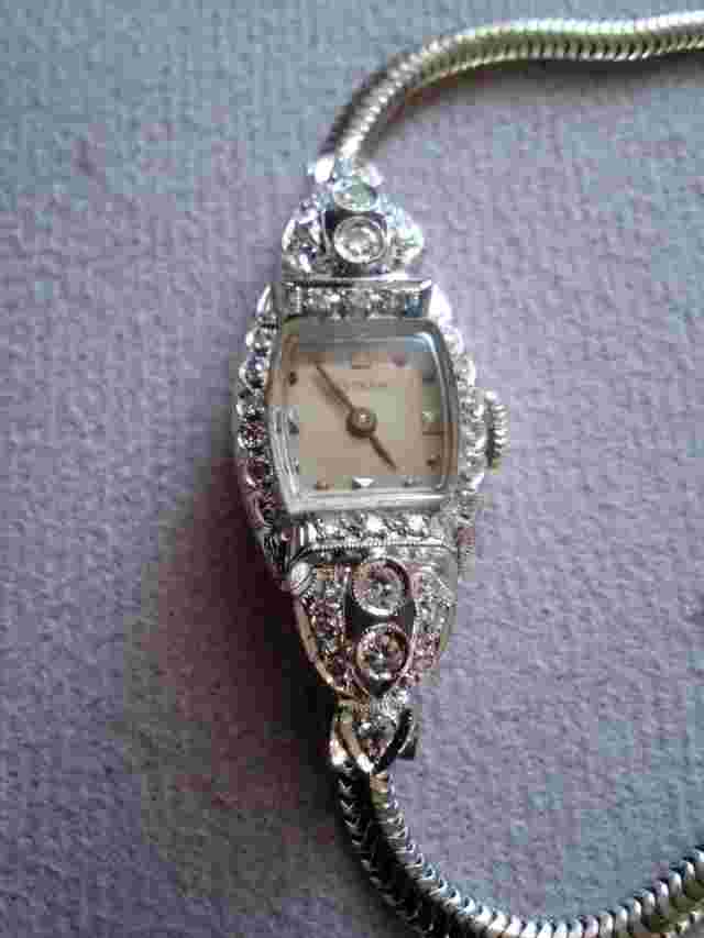 Vintage Gotham 14K White Gold & 26 Diamond art deco Ladies Watch Manual Wind