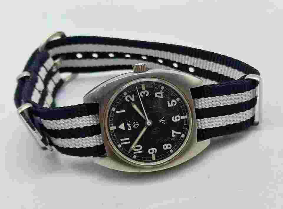 1979 CWC BRITISH MILITARY ORIGINAL BLACK DIAL MANUAL WIND MAN'S WATCH / S056