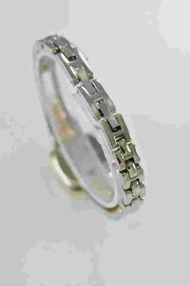 LEI Watch Womens Water Resistant Stainless Silver Gold Steel Champagne Quartz