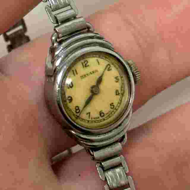 17mm Medana Mother Of Pearl Rollpress Bonklip Style Watch NON WORKING