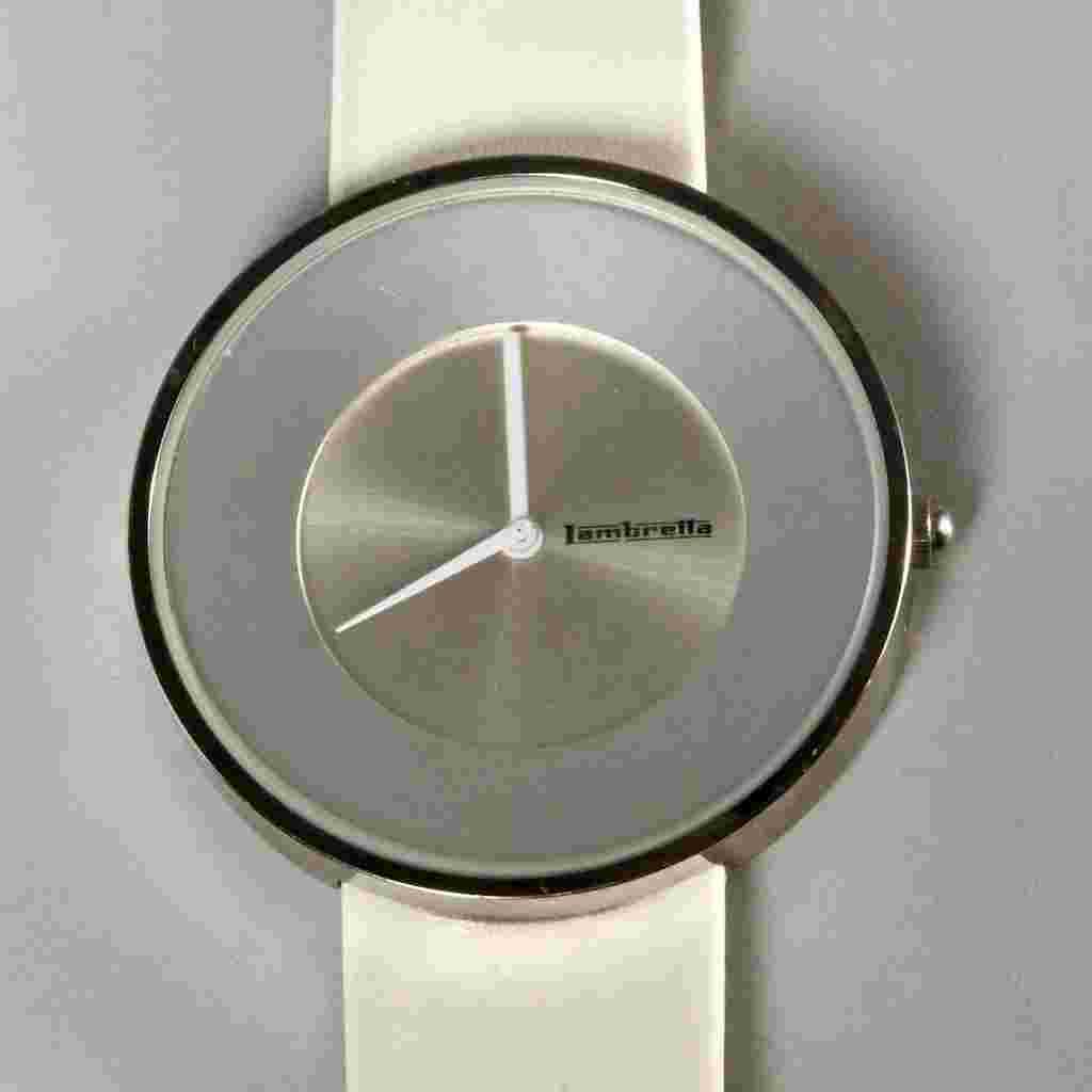 LAMBRETTA QUARTZ CIELO CREAM WHITE WRIST WATCH - NEEDS BATTERY