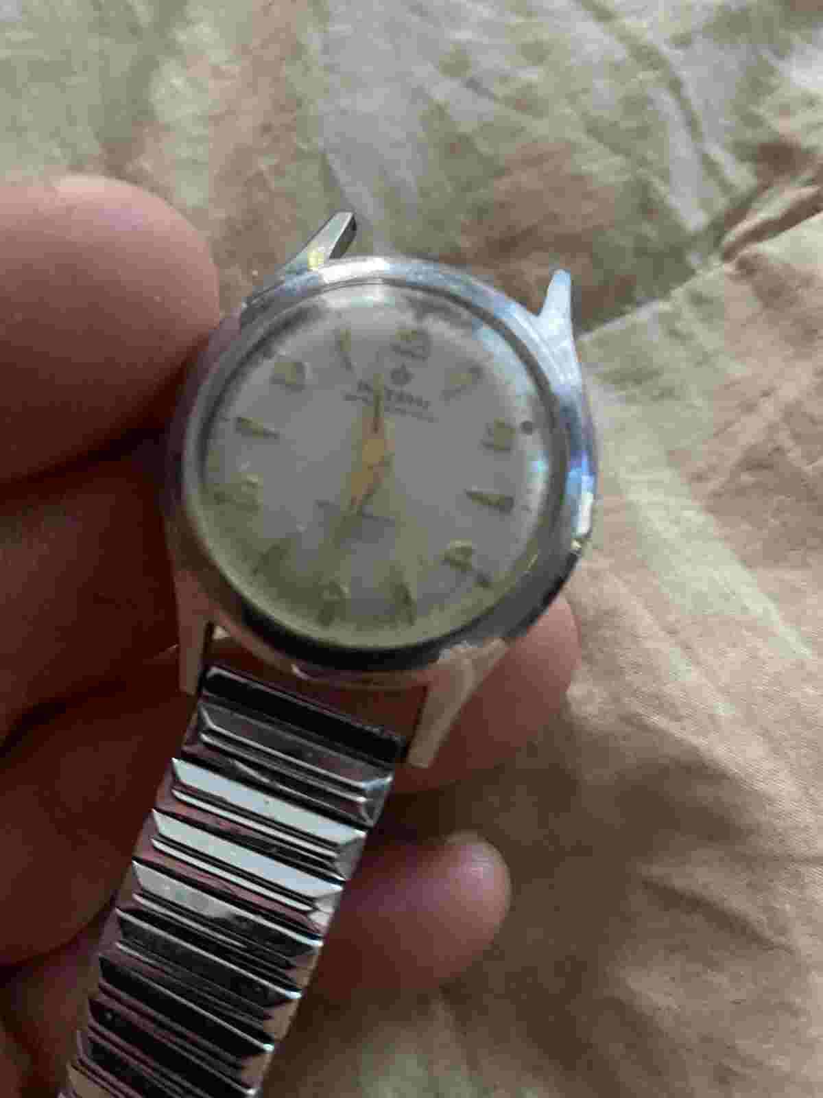 Vintage Imperial Watch 17 Jewels