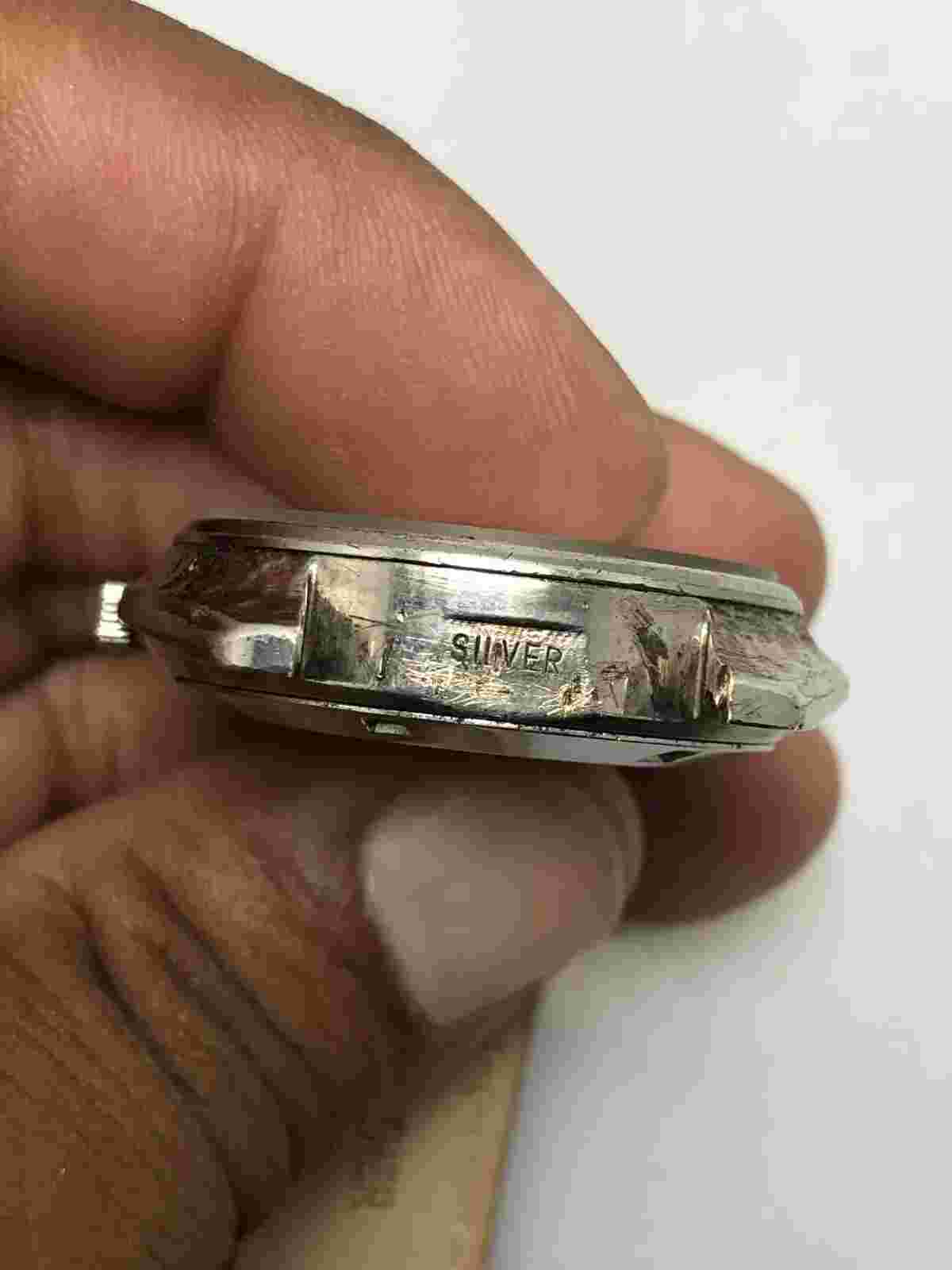 Vinatge Ricoh Riquartz SiIver High CaI.591007  Quartz Men's Wristwatch