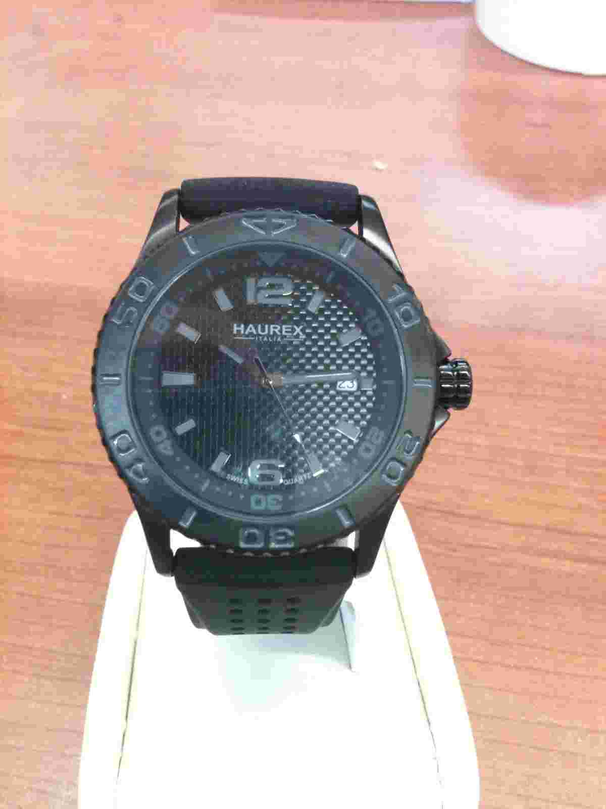 Haurex Italy Men's 3N500UJN Factor Coated Steel Rotating Bezel Black Date Watch