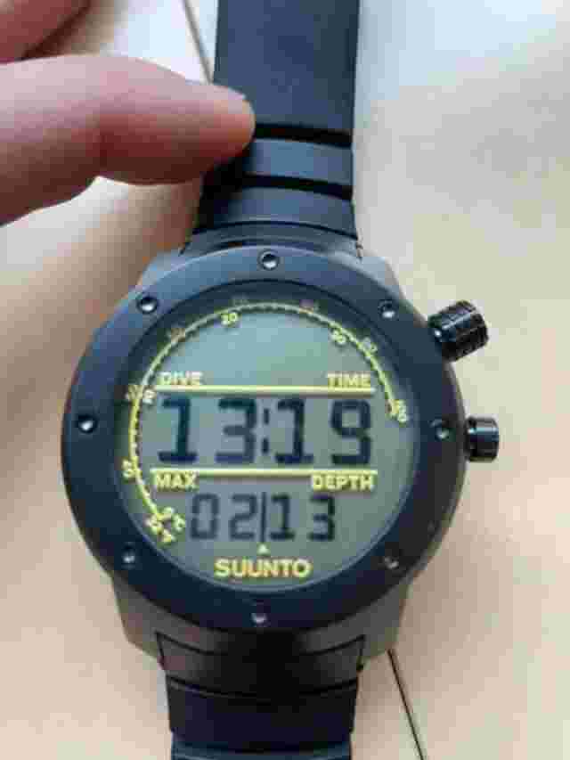 Suunto Elementum Aqua Black Yellow With Box