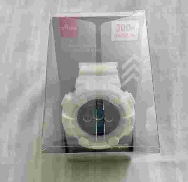 Daiso Japan Brand Blueplanet White Digital Watch /Non-waterproof (READ DISC)