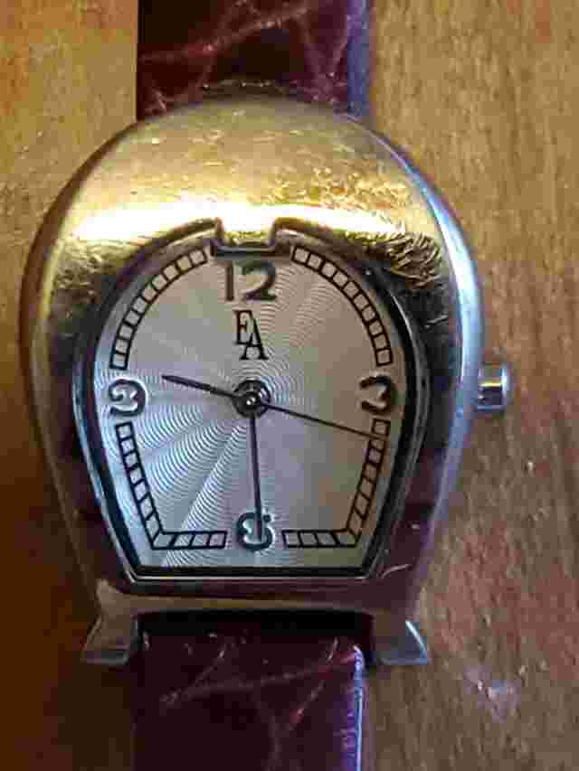 Vintage ETIENNE AIGNER Women’s 22mm Quartz Watch Steel Case Silver Dial Leather.