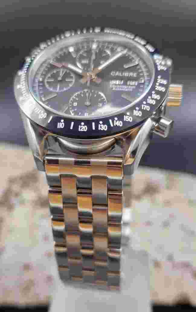 CALIBRE Automatic Chronograph watch Valjoux 7750 swiss made movement