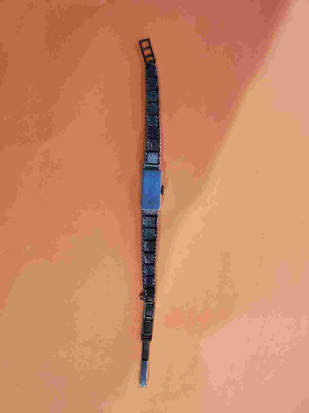 LADIES VINTAGE TAYLOR ART DECO WATCH