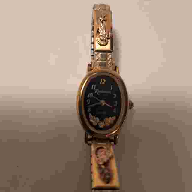 Black Hills Gold Watch Band (needs battery)