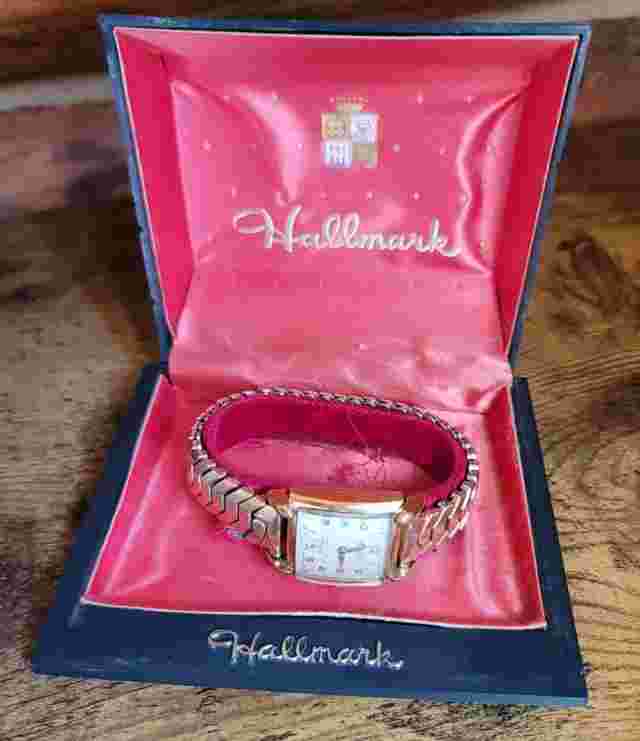 Vintage Hallmark Watch 17 Jewels Shock Protected Watch, In Original Case