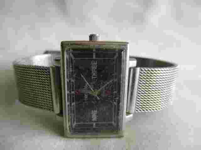 Capezio Analog Wristwatch with a Buckle Band and Quartz Movement