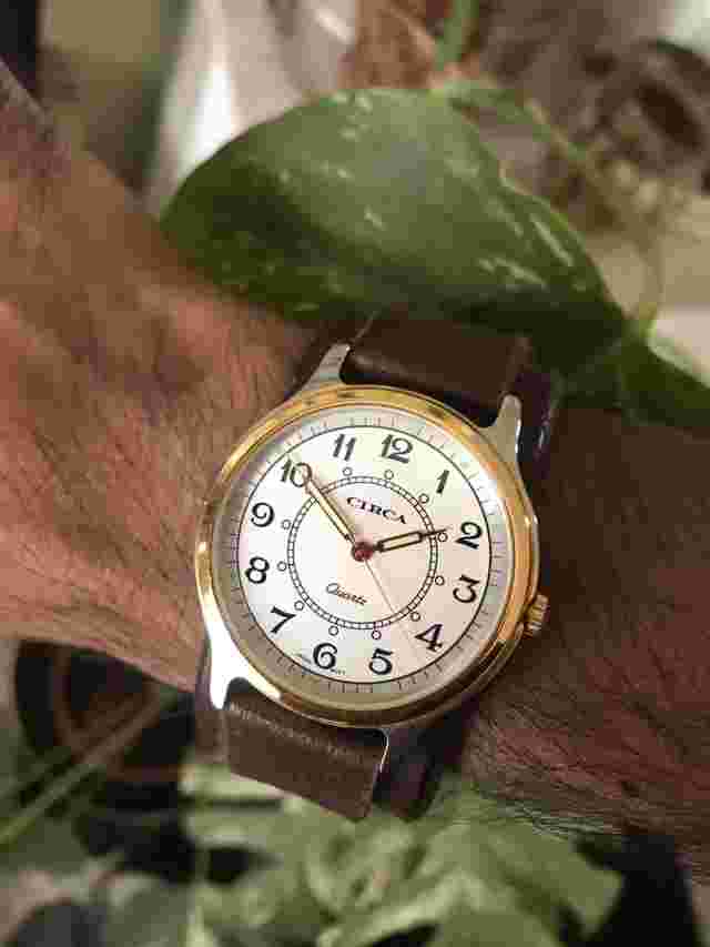 Gorgeous Rare Vintage Circa Quartz Leather Cuff Watch Japanese Movement