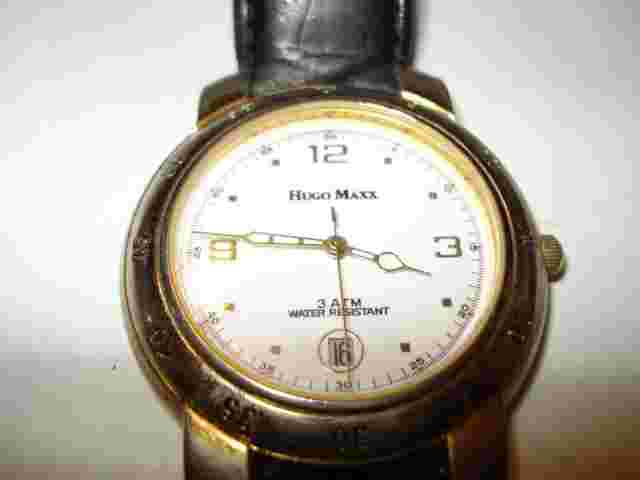 RARE VINTAGE HUGO MAXX 18KT GOLD PLATED CHRONOGRAPH WATCH LEATHER BAND DATE