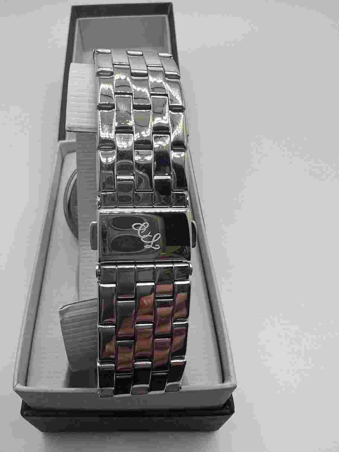 Colleen Lopez Watch Mother of Pearl with Real Diamonds NEEDS BATTERY