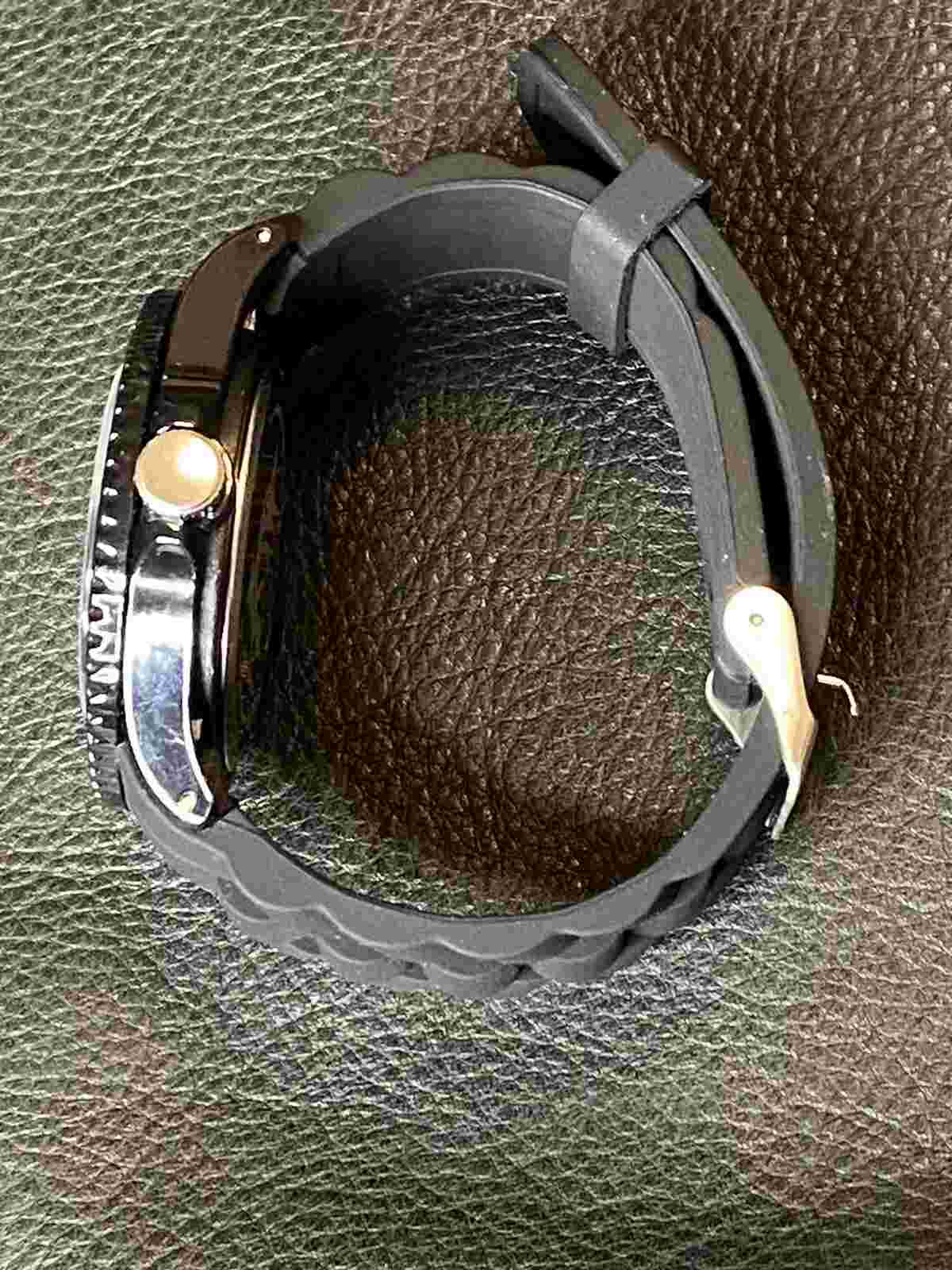 RARE LARGE MIAMI MARLINS MEN'S BASEBALL MLB WATCH CHRONO NUMBERS POLY BAND 47MM
