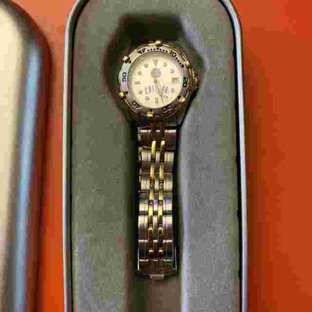 Logoart Ladies Wristwatch With Band - Chicago Cubs - Working New Battery