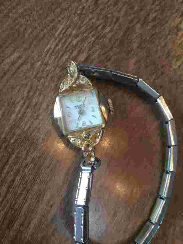 Gold Filled Woldman Ladies Watch 17 Jewel Not Running