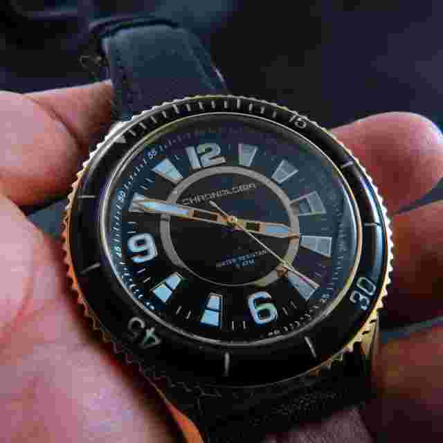 CHRONOLOGIA Pilot Mens 43mm Gold Plated Swiss Quartz Watch WR50M