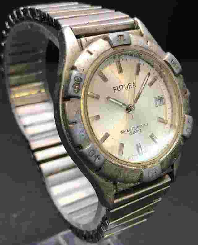 Vintage Men's Futura Analog Watch - Untested - May Need Battery or Repair