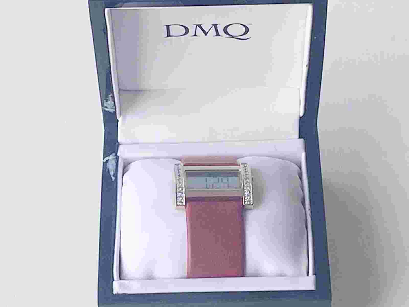 Used dmq Ladies Fashion Gold Red Quartz Watch