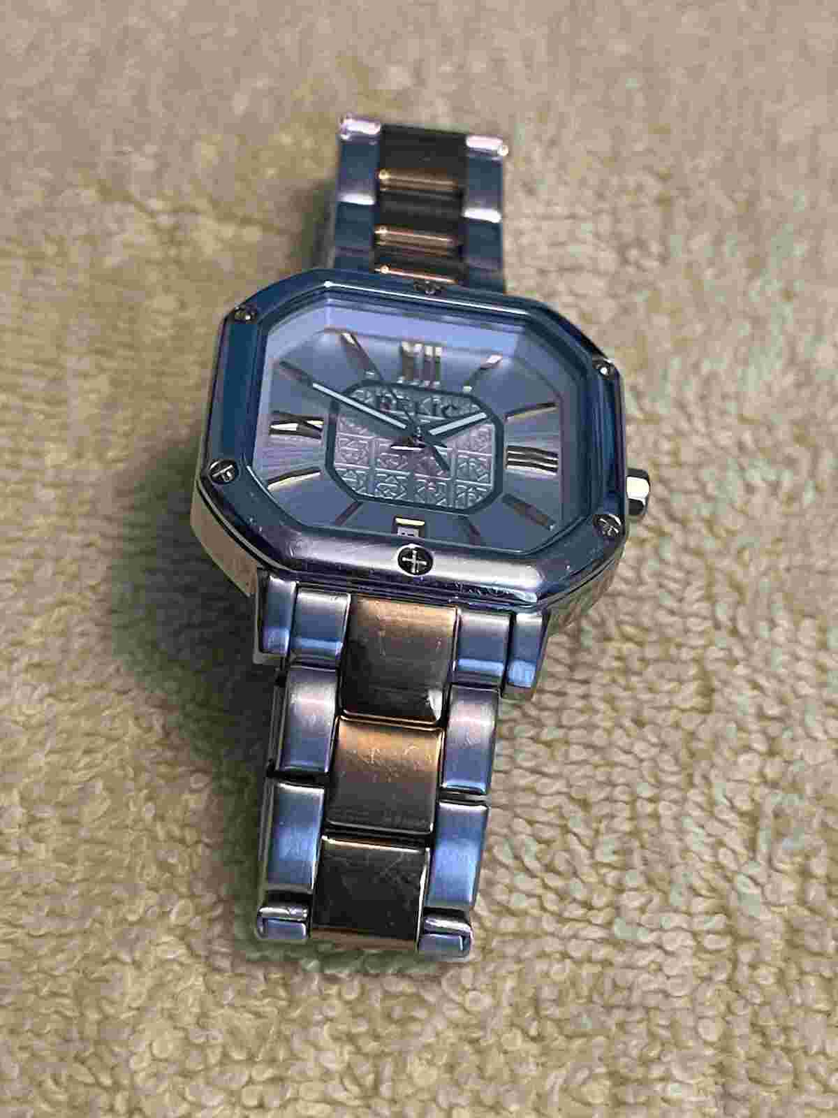 Relic Analog Wristwatch All Stainless Steel Gold Tone (needs Battery)