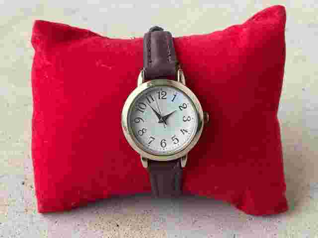 FMD Fashion Women Watch Gold Tone Case Brown Band Analog Wrist Watch