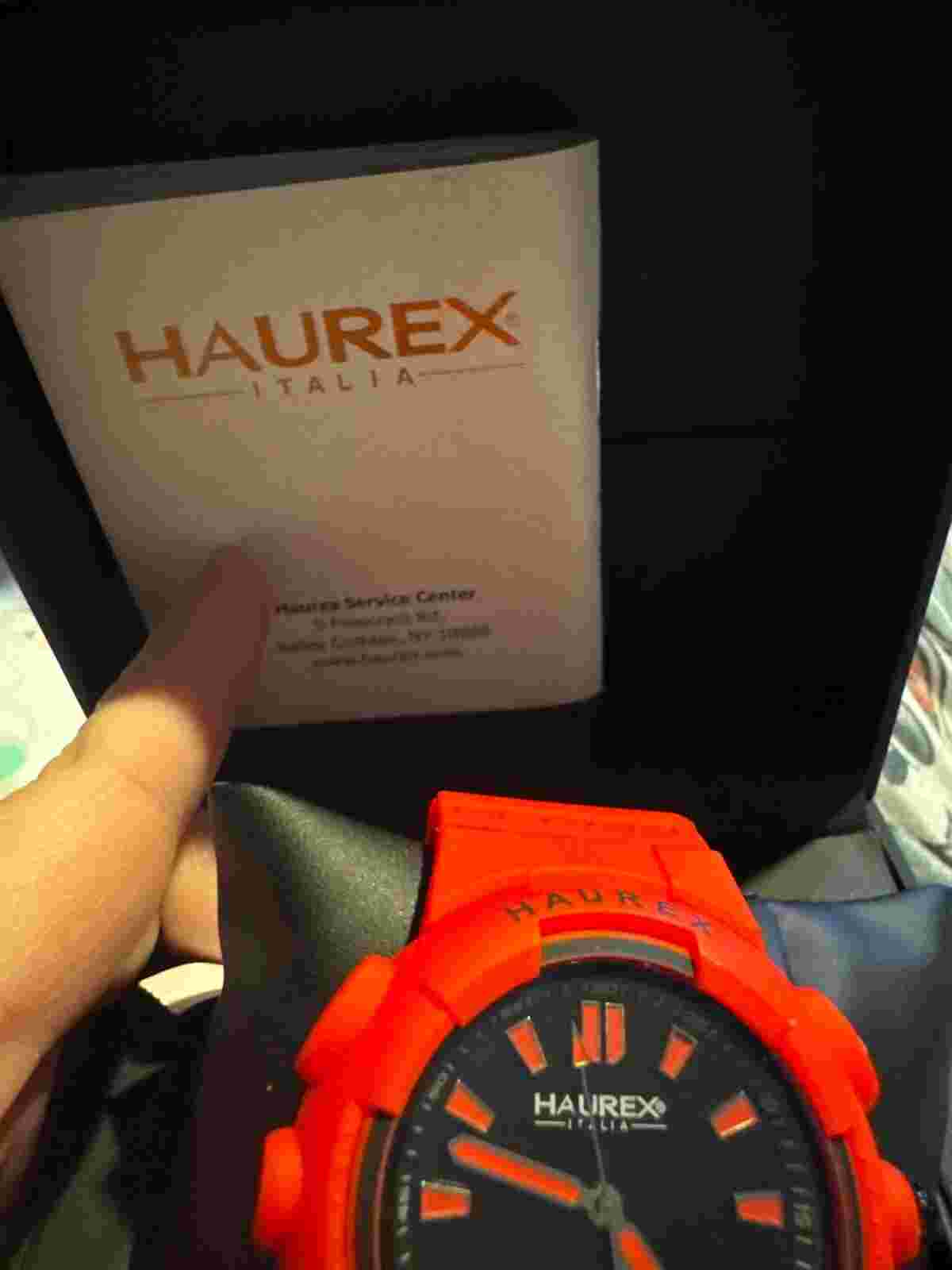 Haurex Men's 2P504URR Tremor Red Plastic Case Rubber Strap Date Watch