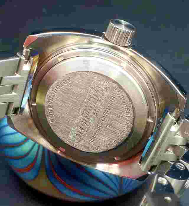 Russian Vostok Amphibia 31 jewels 200M Dive Watch ! Rare Model !!