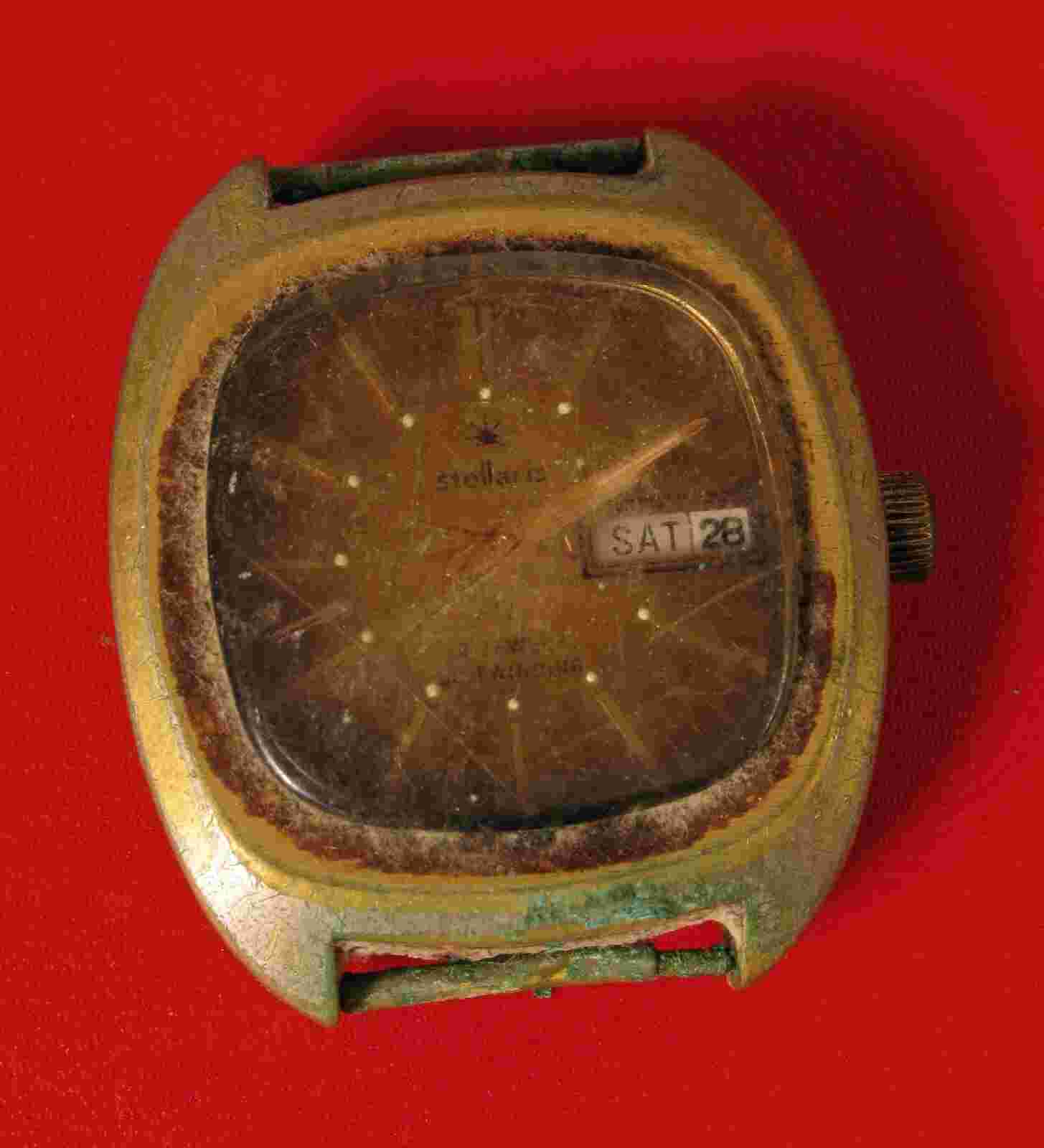 VINTAGE STELLARIS GOLD TONE RAT ROD STYLE WATCH MENS WRISTWATCH !