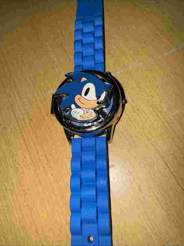 Sonic the Hedgehog Spinner Flip Cover Watch Sega Blue Silicone Wristband