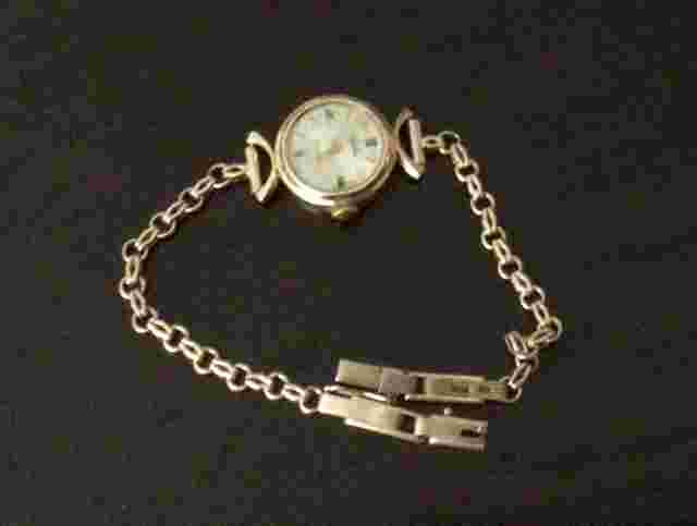 Vintage Slava 14K Solid Gold Ladies Watch---16.1 Grams-