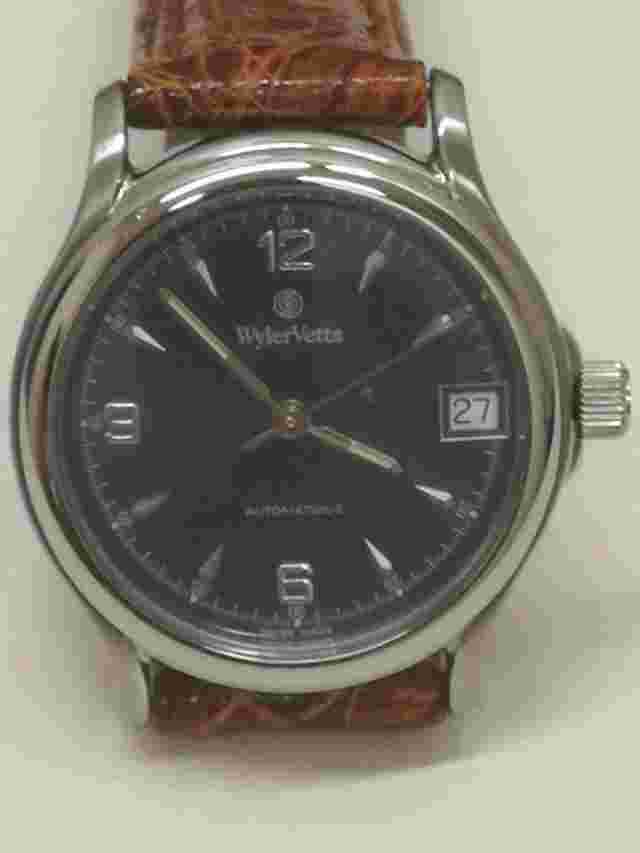 Watch Wyler Vetta Woman 1116380024
