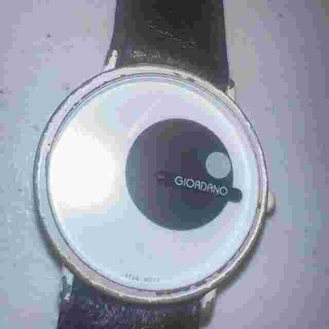 Giordano Quartz Japan Mov’t Hong Kong Black And White Needs Battery & Band