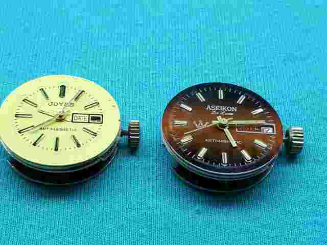 LOT 2 MOVEMENT ASEIKON 23 HAND WIND WATCH MEN’S DATE 1 3/8in "PARTS OR REPAIR"