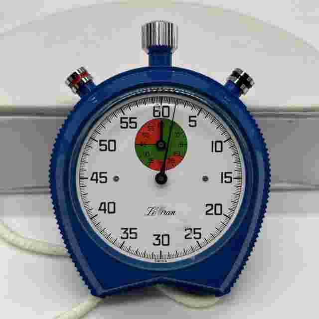 Vintage LE GRAN Trackmaster STOPWATCH Blue Plastic MANUAL WIND - WORKING - RARE!