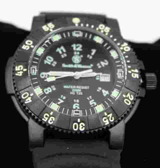 SMITH & WESSON Tactical Watch with Rubber Strap