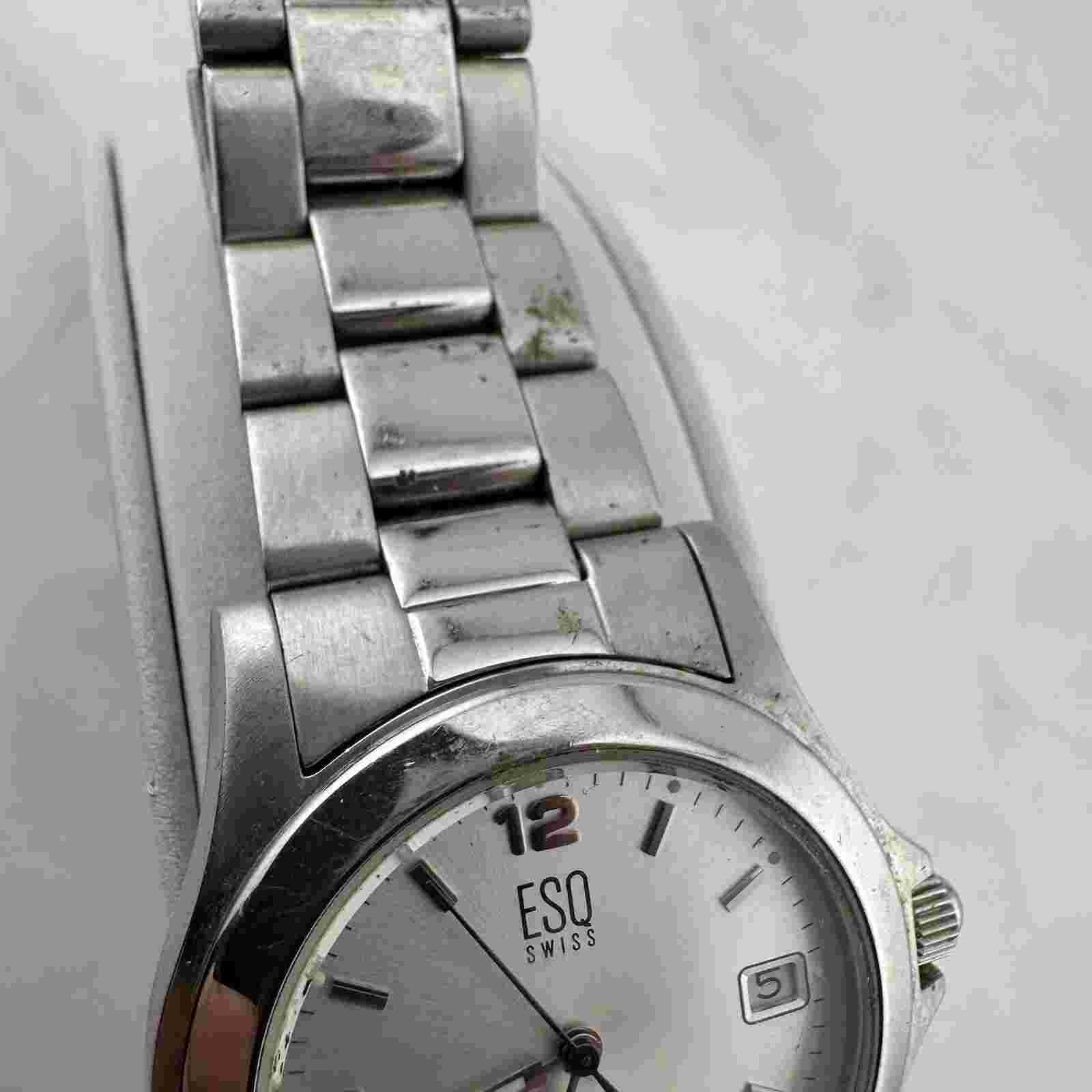 C301 Esq Swiss Quartz Watch E5063 in Stainless Steel With Date