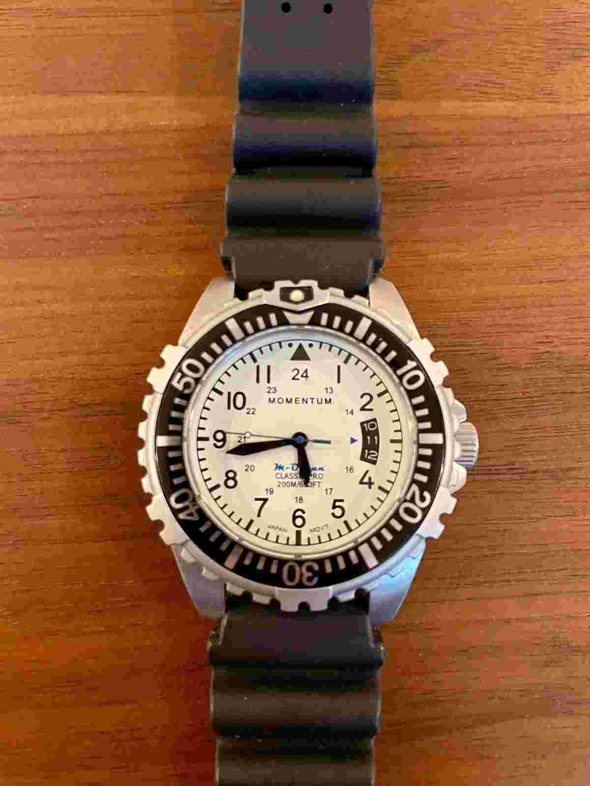 Momentum M-Ocean AK Series 91001 Scuba Watch 38mm w Rubber Band Hard to find