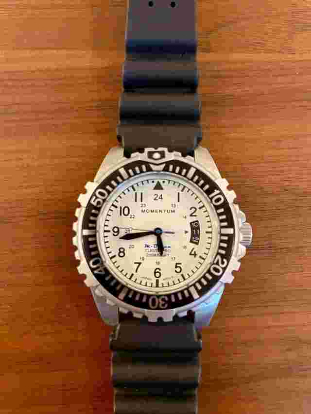 Momentum M-Ocean AK Series 91001 Scuba Watch 38mm w Rubber Band Hard to find