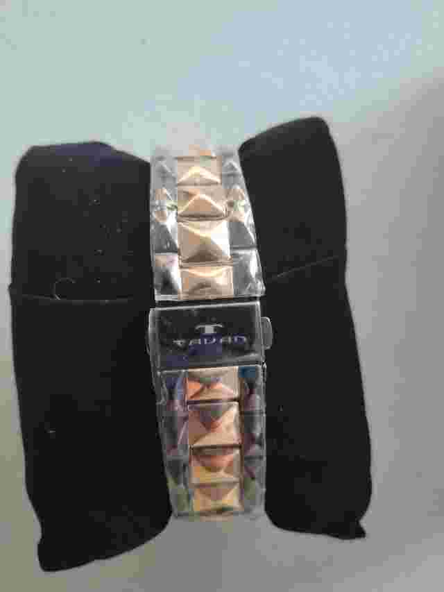 New Tavan Charlotte Ladies White Mother of Pearl Watch 9436 Crystal Bezel