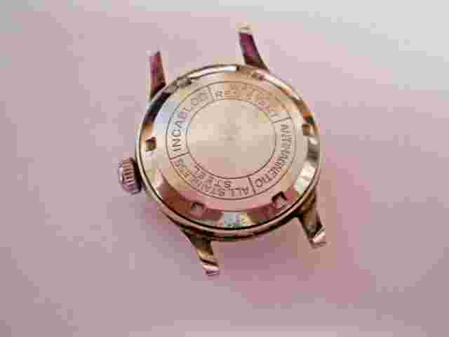 Ladies Vintage Avalon 17 Jewels Incabloc Wind Up Watch-No  Watchband