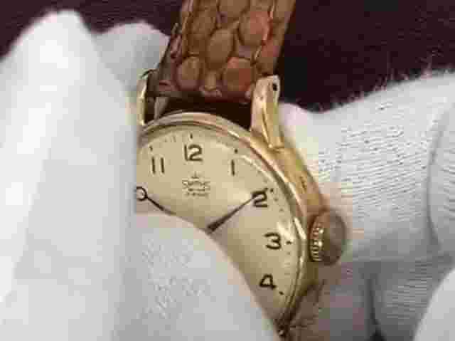 SMITHS DELUXE 9KYG Solid Gold Small Seconds 15 Jewels Hand-Winding Watch