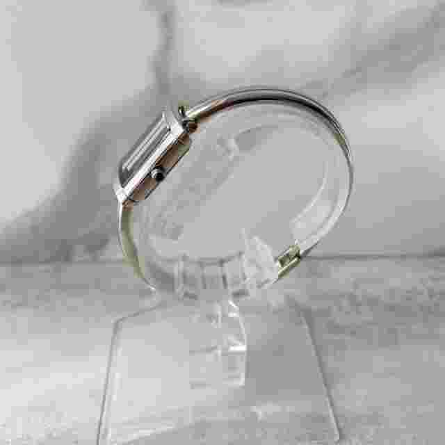 Yves Saint Laurent Silver Quartz Wristwatch Adjustable 65 Inch A Condition