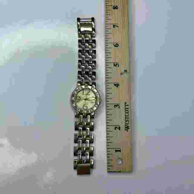 E CC Gold Ladies Crystals 8944 Japan Quartz Vtg Stainless Untested