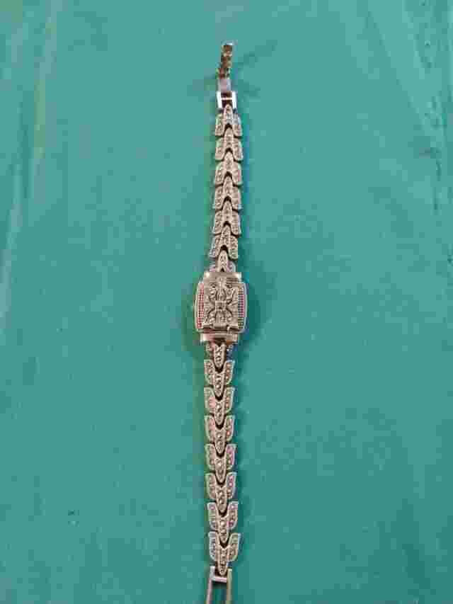 Vintage 90's Marcasite Lee Sands Quartz MOP Closed Face Watch/Bracelet