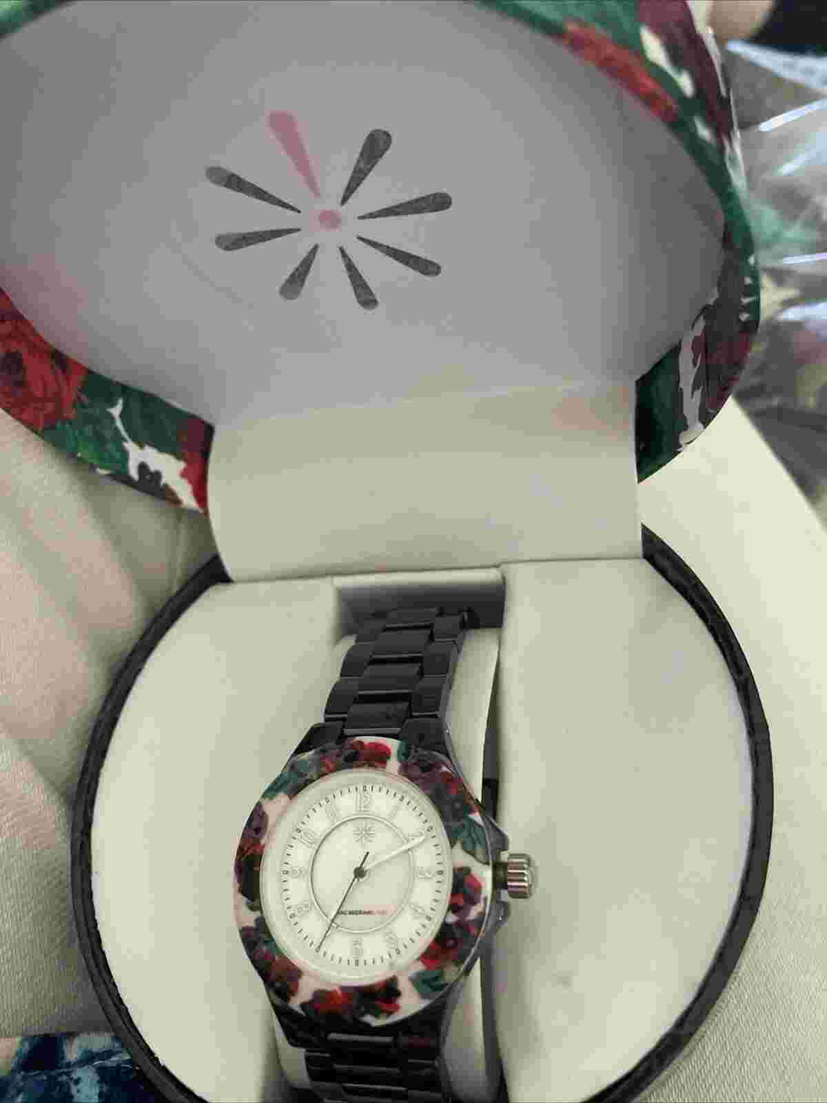 2 Isaac Mizrahi Ceramic Quartz Analog Women's Watch Est Sale Need Battery As Is